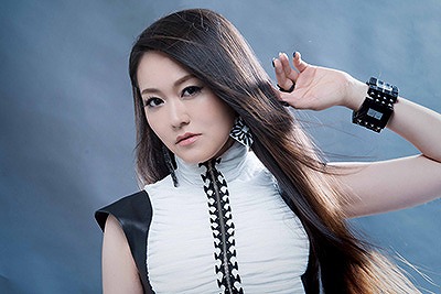 川田まみ
