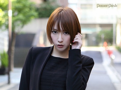 藍井エイル